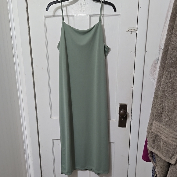 H&M Slip Midi Dress Adjustable Thin Straps Womens Large Sage Green - Picture 1 of 5